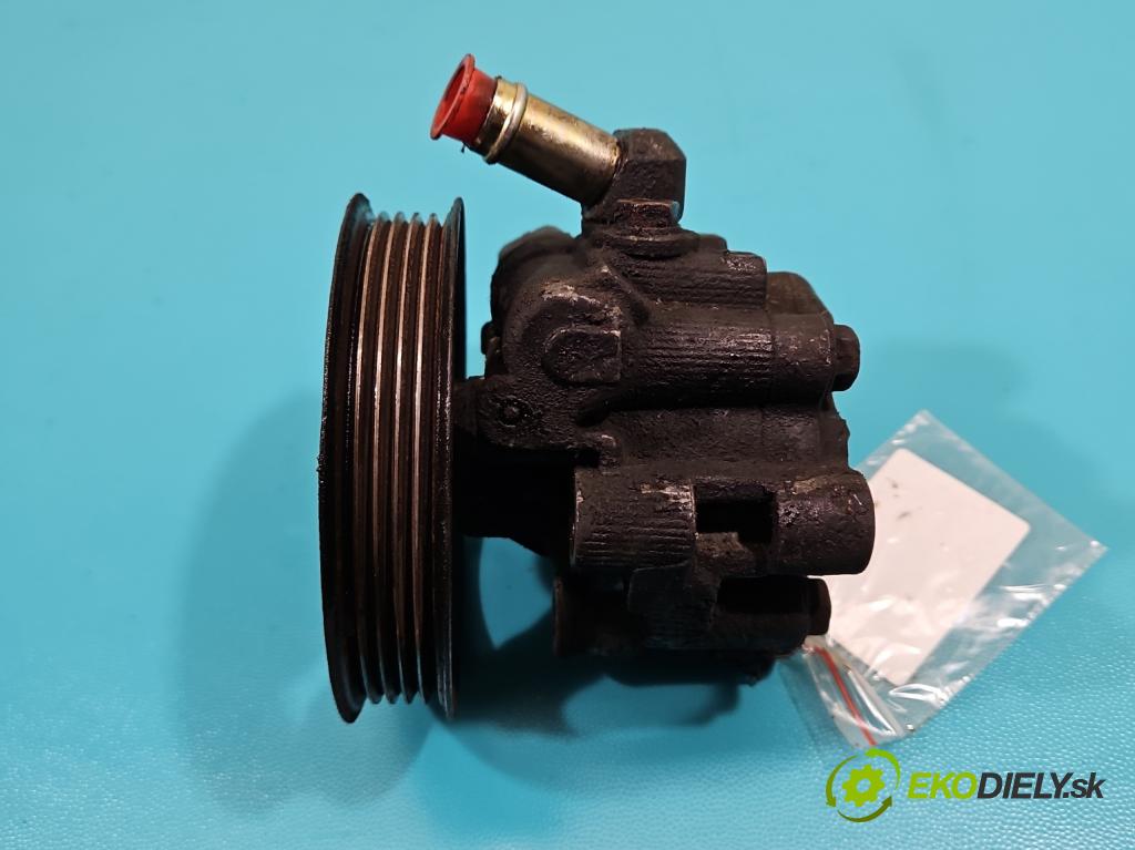 Toyota Avensis I T22 1997-2003 2.0 D4D 110 HP manual 81 kW 1995 cm3 5- čerpadlo posilovač  (Servočerpadlo, pumpa riadenia)