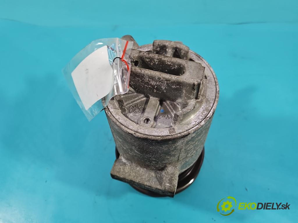 Mitsubishi Space Star II 2012-2020 1.0 71 HP manual 52 kW 999 cm3 5- Kompresor: klimatizácie 7813A280 (Kompresory klimatizácie)