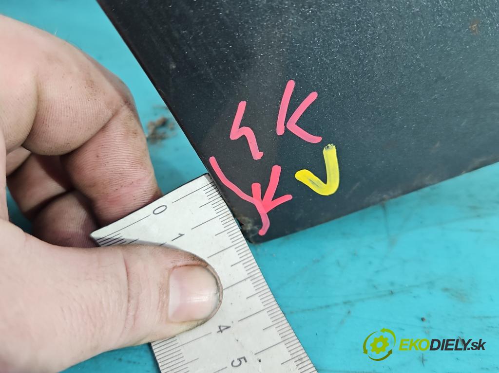 Opel Insignia A 2008-2017 2.0 cdti 160 hp manual 118 kW 1956 cm3 5- blatnik přední levý  (Predné ľavé)