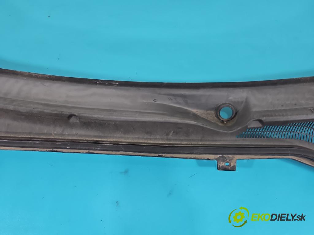 Fiat Doblo II 2010- 1.6 JTD 101 HP manual 74 kW 1598 cm3 5- torpédo 735455449 (Torpéda)