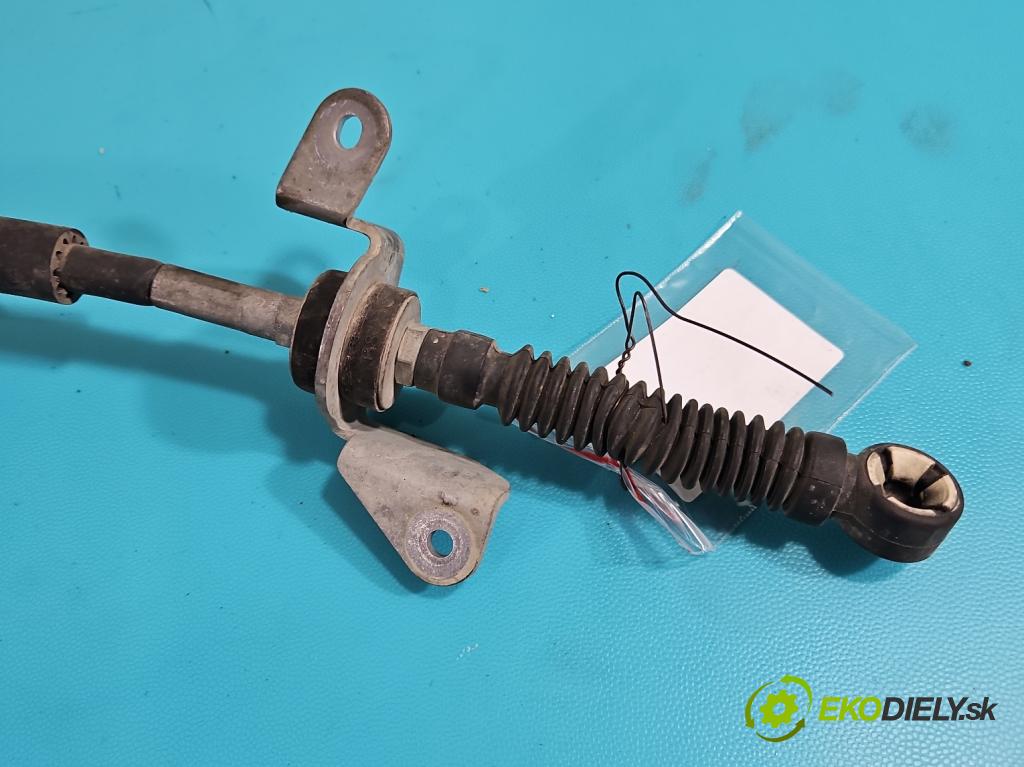 Audi Q5 2008-2016 2.0 TFSI 224hp automatic 165 kW 1984 cm3 5- Páka: Změny: stupeň,rýchlosť 8R1713041K (Rýchlostná páka (kulisa))