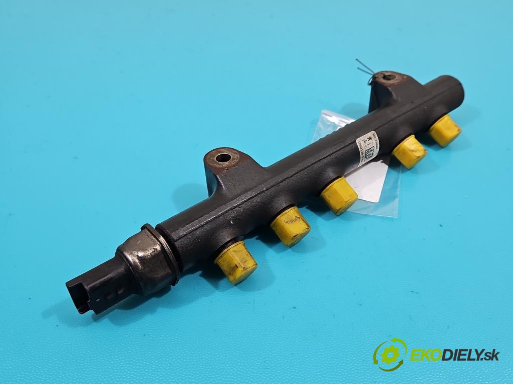 Peugeot 207 1.6 hdi 111KM manual 82 kW 1560 cm3 2- lišta vstrekovacia 9807070880 (Vstrekovacie lišty)