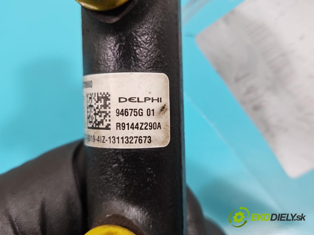 Peugeot 207 1.6 hdi 111KM manual 82 kW 1560 cm3 2- lišta vstrekovacia 9807070880 (Vstrekovacie lišty)