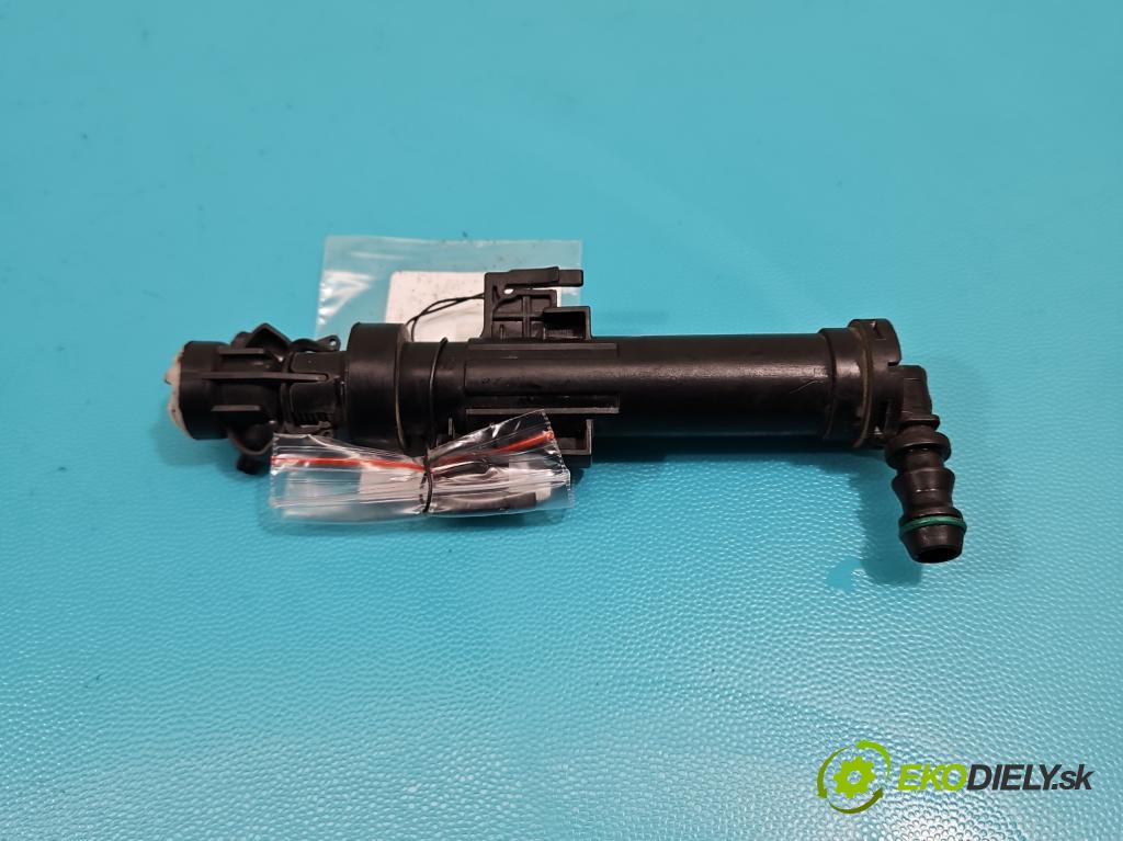 Audi Q5 2008-2016 2.0 TFSI 224hp automatic 165 kW 1984 cm3 5- ostrekovač reflektor: ľavý  (Motorček ostrekovačov)