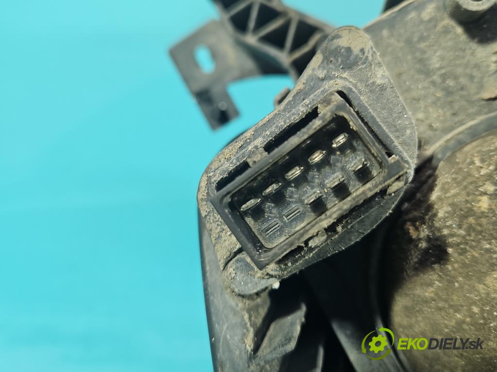 Opel Zafira B 2005-2014 1.9 CDTI 120 HP manual 88 kW 1910 cm3 5- Reflektor: pravý  (Pravé)