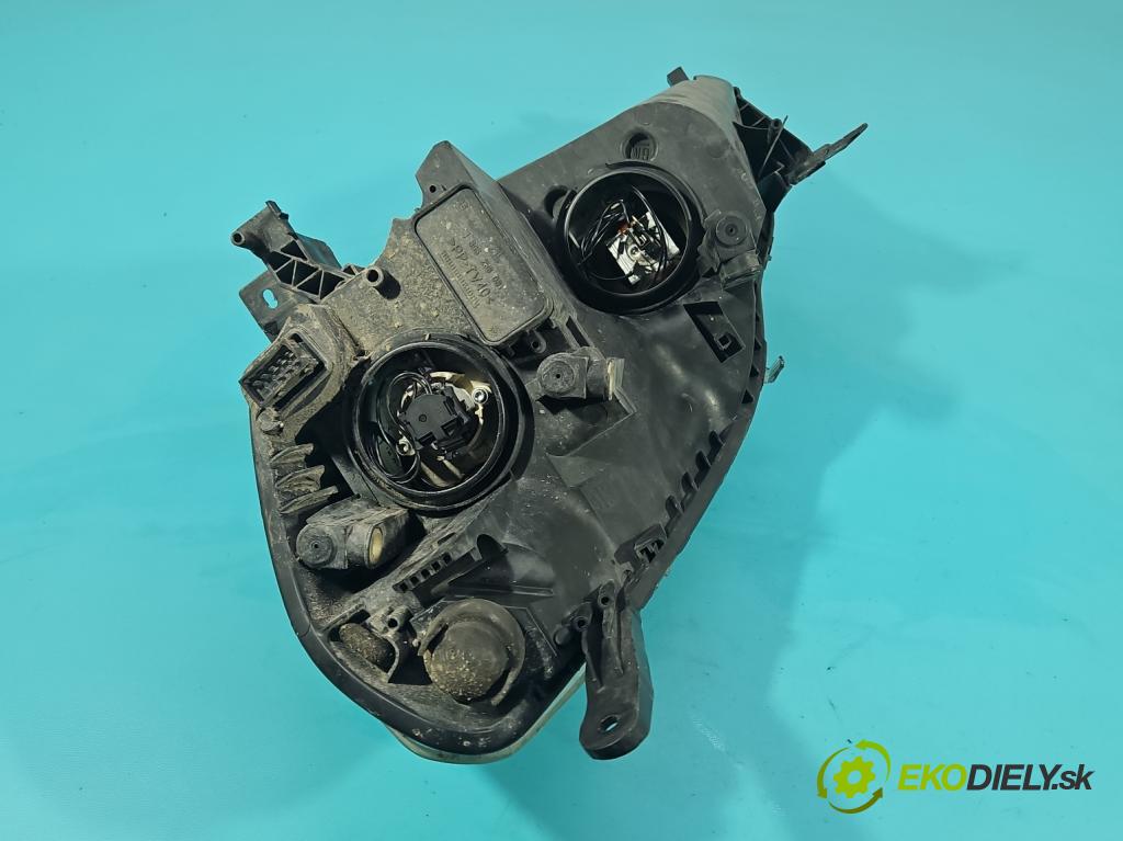 Opel Zafira B 2005-2014 1.9 CDTI 120 HP manual 88 kW 1910 cm3 5- Reflektor: pravý  (Pravé)