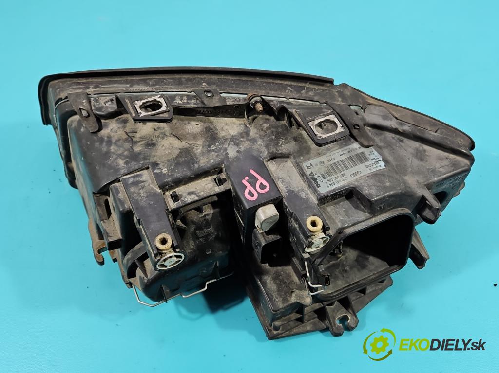 Audi A4 B6 2000-2004 2.0 20V 131 HP manual 96 kW 1984 cm3 4- Reflektor: pravý 8E0941004F (Pravé)