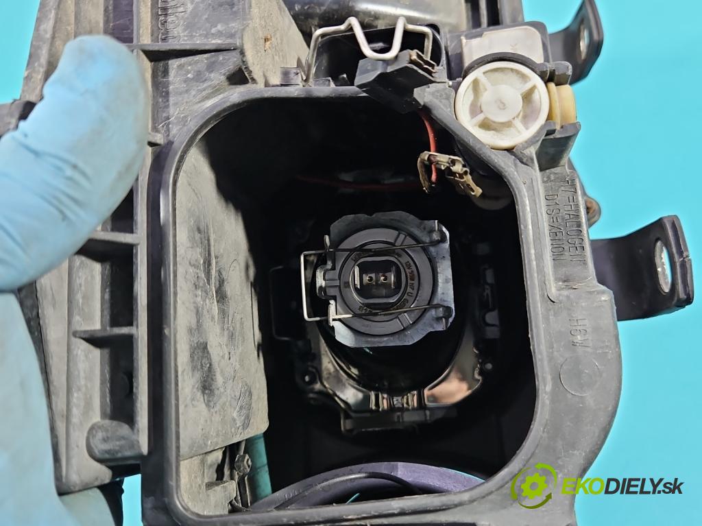 Audi A4 B6 2000-2004 2.0 20V 131 HP manual 96 kW 1984 cm3 4- Reflektor: pravý 8E0941004F (Pravé)