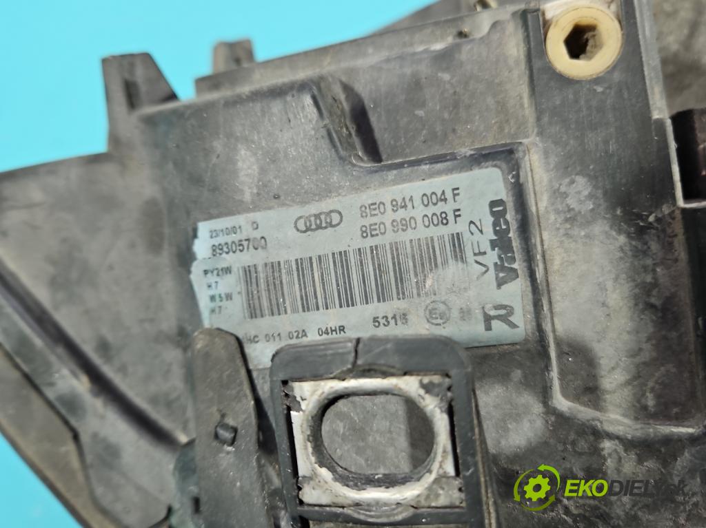 Audi A4 B6 2000-2004 2.0 20V 131 HP manual 96 kW 1984 cm3 4- Reflektor: pravý 8E0941004F (Pravé)