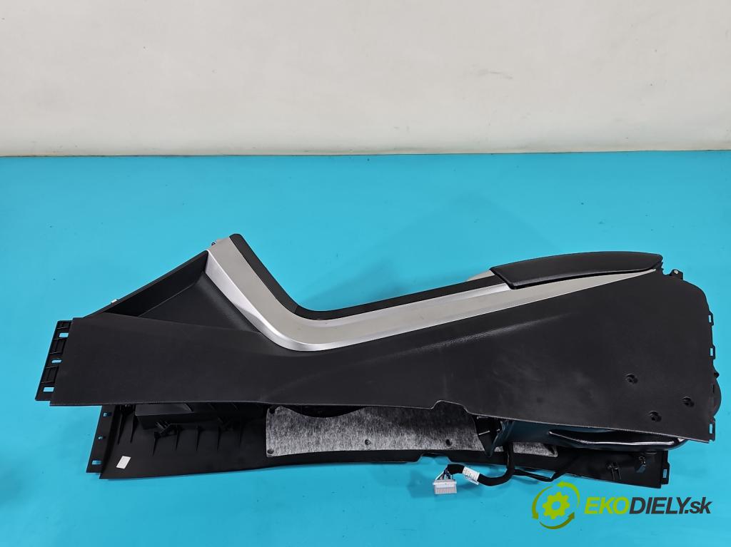 Hyundai I40 1.7 crdi 136 HP manual 100 kW 1685 cm3 5- operadlo 84630-3Z450 (Lakťové opierky)