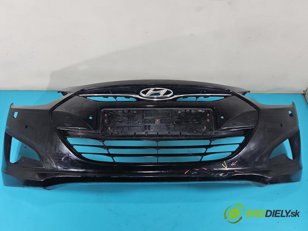 Hyundai I40 1.7 crdi 136hp manual 100 kW 1685 cm3 5- nárazník přední  (Ostatné)