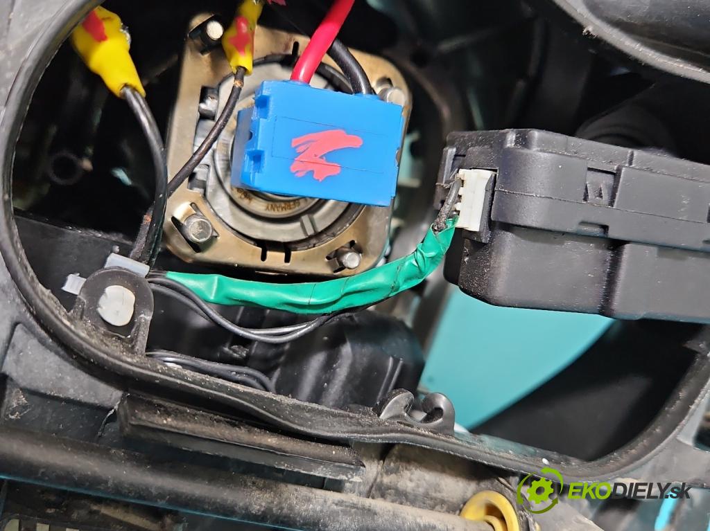 Opel Corsa D 2006-2014 1.2 16V 80 HP manual 59 kW 1229 cm3 3- Reflektor: pravý 13186386 (Pravé)