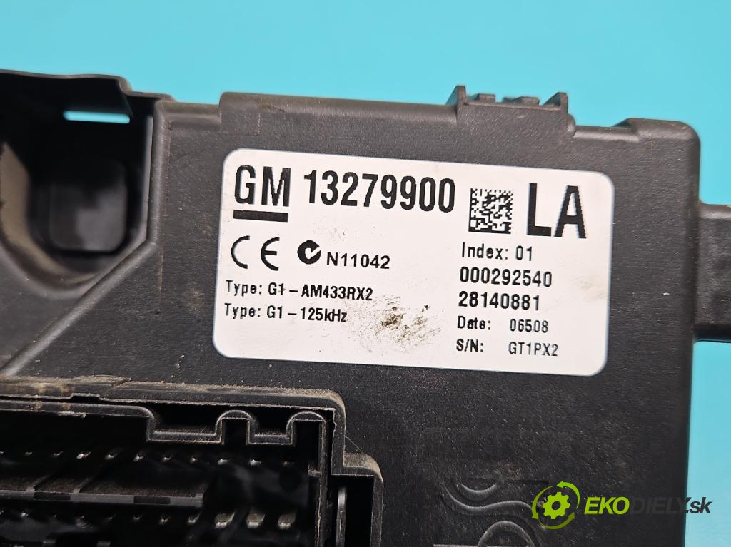 Opel Corsa D 2006-2014 1.2 16V 80 hp manual 59 kW 1229 cm3 3- skříňka pojistková 13279900 (Pojistkové skříňky)