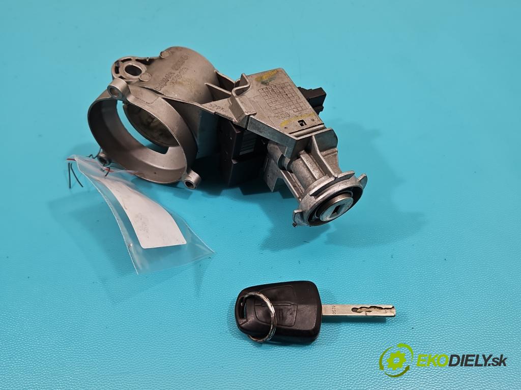 Opel Corsa D 2006-2014 1.2 16V 80 HP manual 59 kW 1229 cm3 3- Spínačka  (Spínacie skrinky a kľúče)