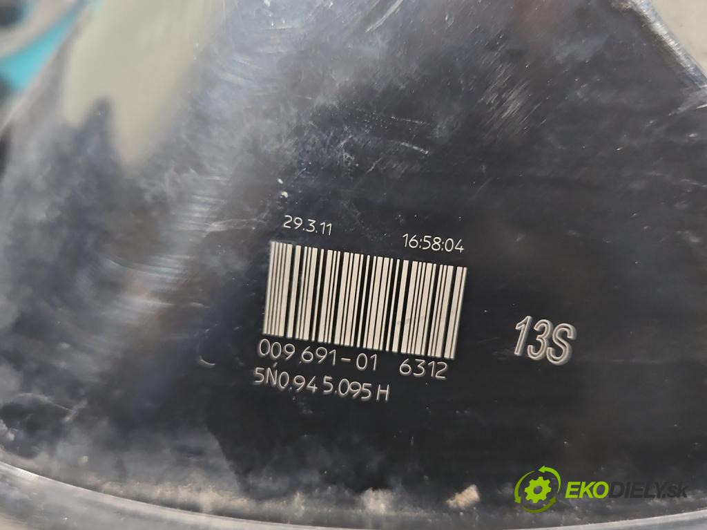 Vw Tiguan I 2007-2016 2.0 tdi 140 HP automatic 103 kW 1968 cm3 5- svetlo / reflektor zadné ľavé 5N0945095H (Kľučka dverí ostatné)