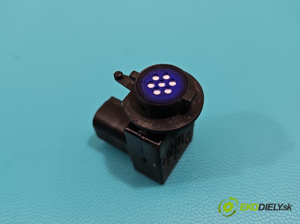 Vw Tiguan I 2007-2016 2.0 tdi 140 hp automatic 103 kW 1968 cm3 5- snímač Číslo:: vzduchu 1K0907659