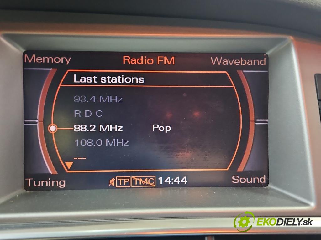 Audi A6 C6 2004-2011 2.7 tdi V6 179KM automatic 132 kW 2698 cm3 5- Zobrazit: 8T0919603C (Prístrojové dosky, displeje)