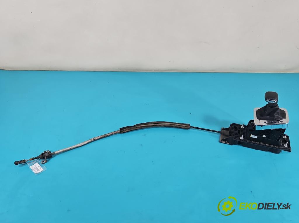 Vw Tiguan I 2007-2016 2.0 tdi 140 HP automatic 103 kW 1968 cm3 5- Páka: Změny: stupeň,rýchlosť 5N1713025 (Rýchlostná páka (kulisa))