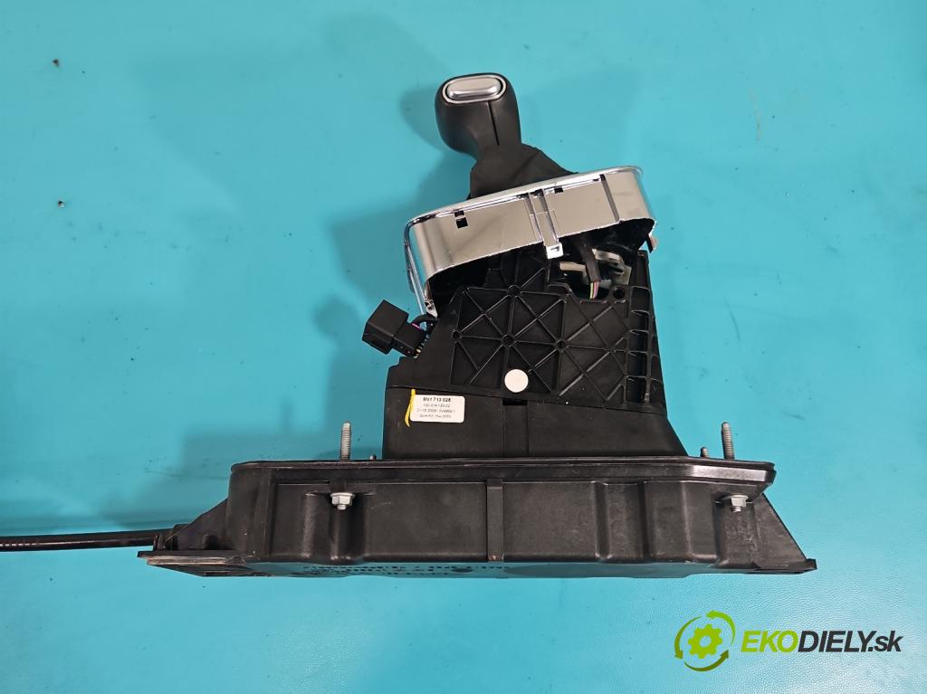 Vw Tiguan I 2007-2016 2.0 tdi 140 HP automatic 103 kW 1968 cm3 5- Páka: Změny: stupeň,rýchlosť 5N1713025 (Rýchlostná páka (kulisa))