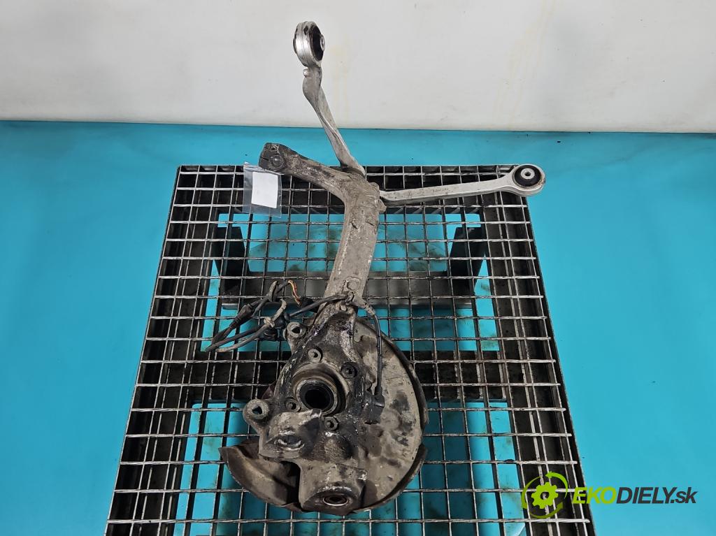 Audi A4 B6 2000-2004 2.0 20V 131 HP manual 96 kW 1984 cm3 4- náboj ľavé  (Náboje)