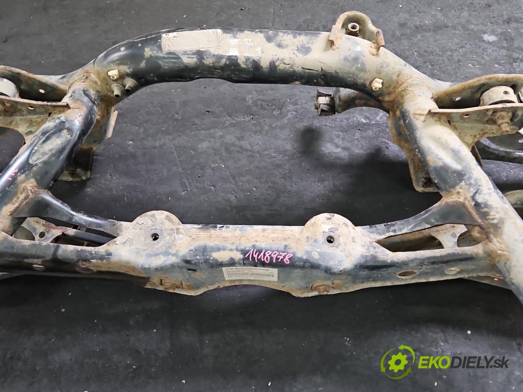 Vw Tiguan I 2007-2016 2.0 tdi 140 hp automatic 103 kW 1968 cm3 5- zadní výztuha 5N0505235L (Výztuhy zadní)