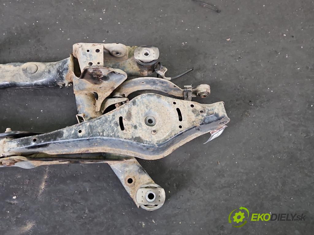 Vw Tiguan I 2007-2016 2.0 tdi 140 hp automatic 103 kW 1968 cm3 5- zadní výztuha 5N0505235L (Výztuhy zadní)