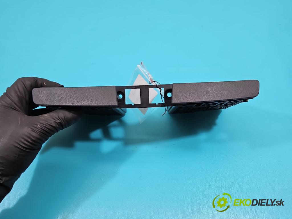 Peugeot 508 2010-2018 1.6 hdi 120 HP manual 88 kW 1560 cm3 4- Rukojeť: na nápoje: 9688798502 (Úchyty, držiaky na nápoje)