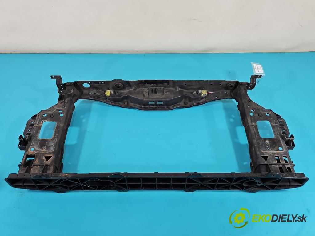 Hyundai I40 1.7 crdi 136hp manual 100 kW 1685 cm3 5- stěna přední  (Výztuhy přední)