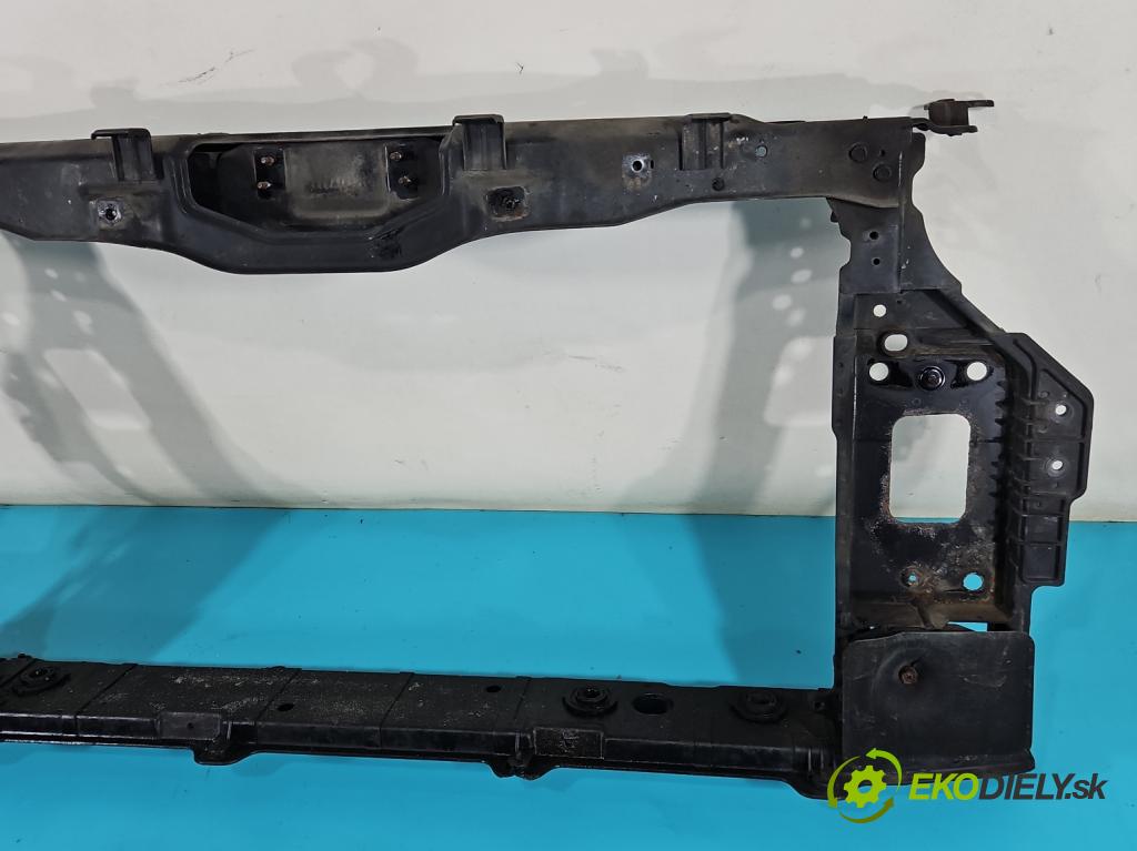 Hyundai I40 1.7 crdi 136hp manual 100 kW 1685 cm3 5- stěna přední  (Výztuhy přední)