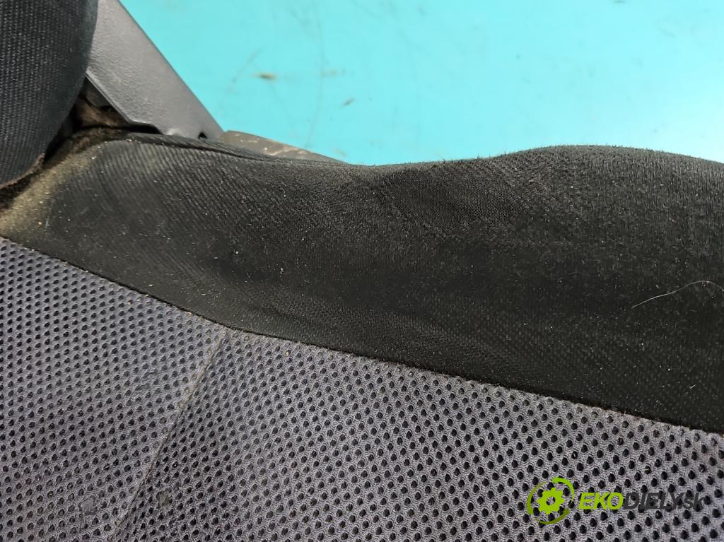 Fiat Sedici 1.9 jtd 120 HP manual 88 kW 1910 cm3 5- Sedačka ľavý  (Sedačky, sedadlá)