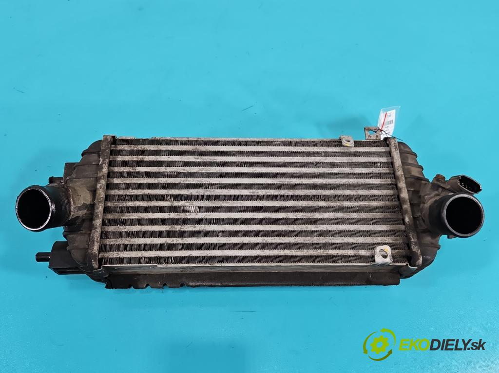 Hyundai I40 1.7 crdi 136hp manual 100 kW 1685 cm3 5- Intercooler  (Chladiče nasávaného vzduchu (intercoolery))