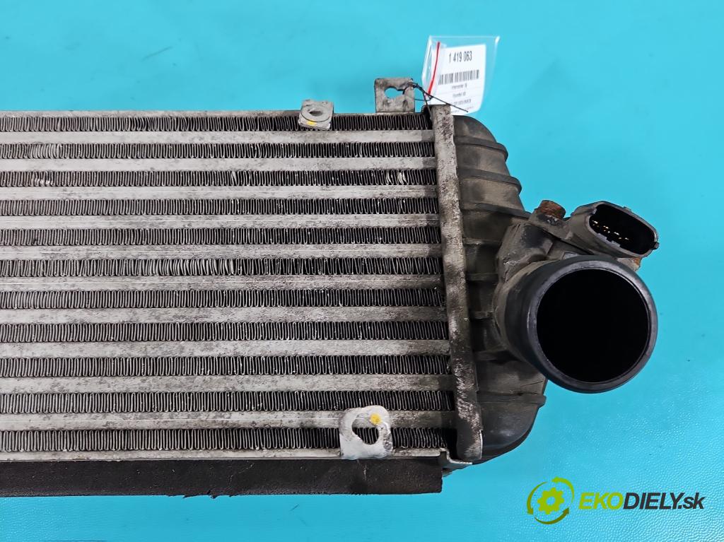 Hyundai I40 1.7 crdi 136hp manual 100 kW 1685 cm3 5- Intercooler  (Chladiče nasávaného vzduchu (intercoolery))