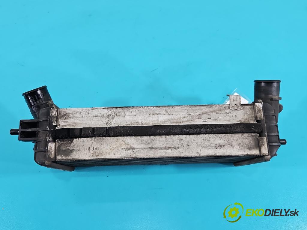 Hyundai I40 1.7 crdi 136hp manual 100 kW 1685 cm3 5- Intercooler  (Chladiče nasávaného vzduchu (intercoolery))