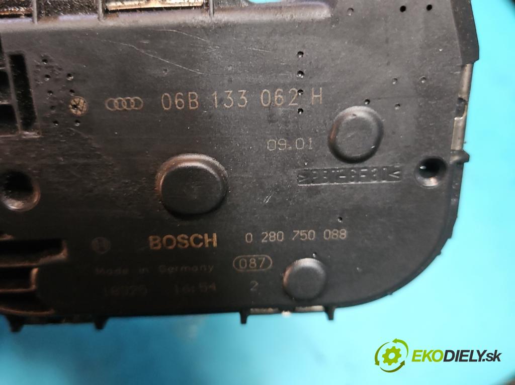 Audi A4 B6 2000-2004 2.0 20V 131 HP manual 96 kW 1984 cm3 4- klapka 06B133062 (Škrtiace klapky)