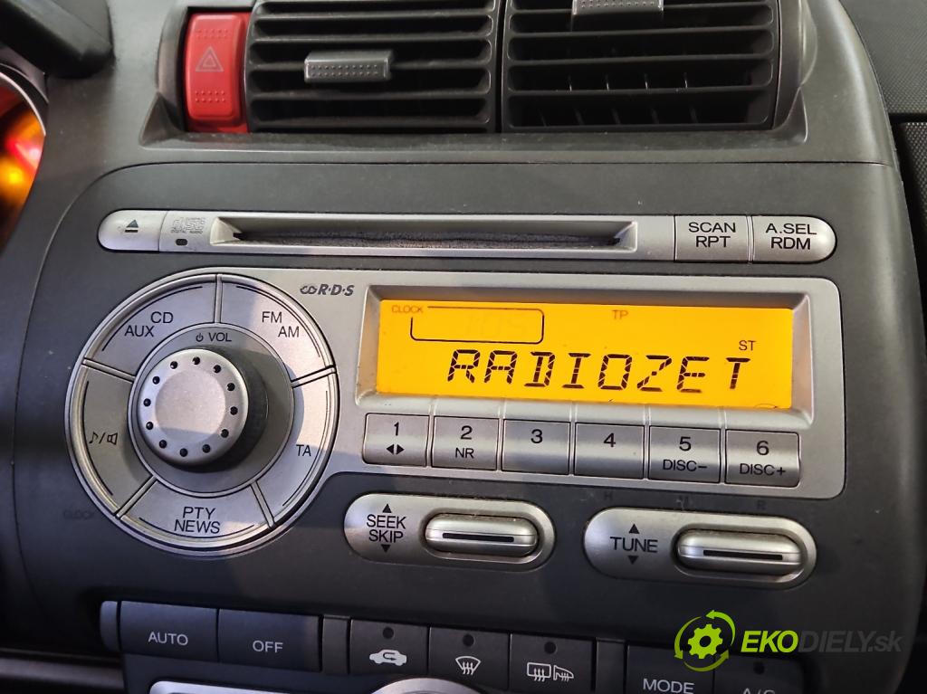 Honda Jazz II 2002-2008 1.3 I-DSI: 83 HP manual 61 kW 1339 cm3 5- Radio originál 39100-SAA-E310-M1