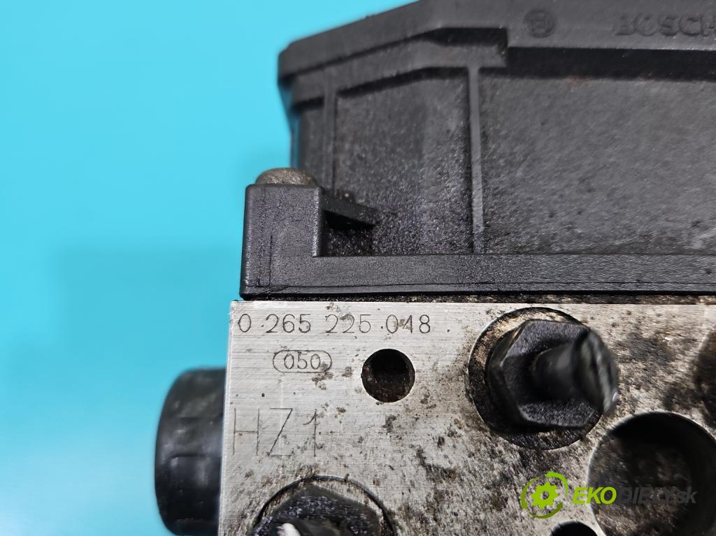 Audi A4 B6 2000-2004 2.0 20V 131 HP manual 96 kW 1984 cm3 4- čerpadlo abs 8E0614517 (Pumpy ABS)