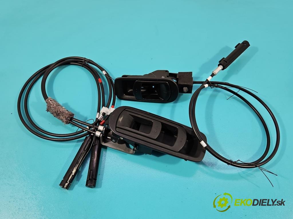 Mazda CX-5 2012-2017 2.2 SKYACTIV: 150 HP manual 110 kW 2191 cm3 5- Pohovka: zadné  (Sedačky, sedadlá)