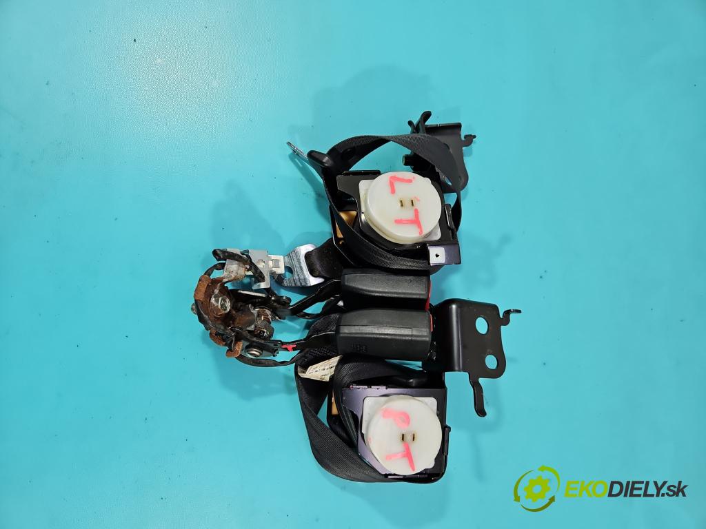 Mazda CX-5 2012-2017 2.2 SKYACTIV: 150 HP manual 110 kW 2191 cm3 5- Pohovka: zadné  (Sedačky, sedadlá)