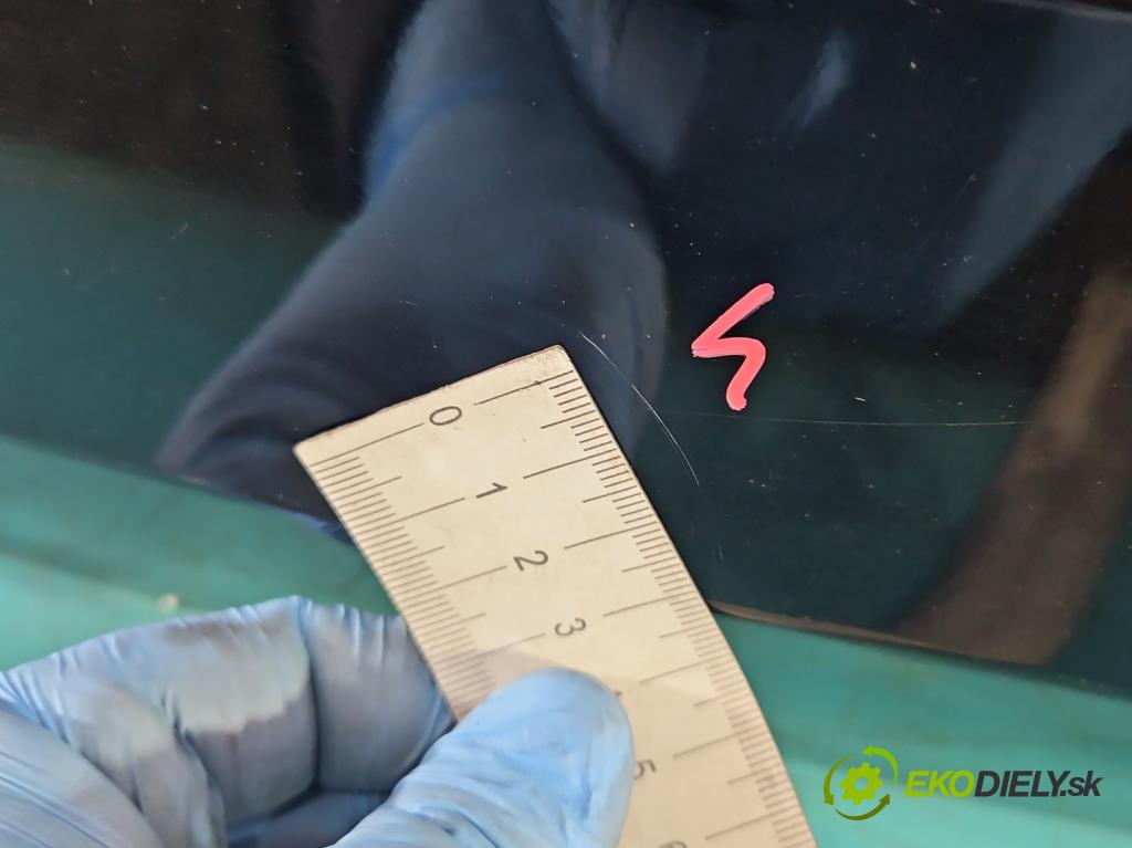 Hyundai I40 1.7 crdi 136hp manual 100 kW 1685 cm3 5- zadní kufrové dveře  (Zadní kapoty)