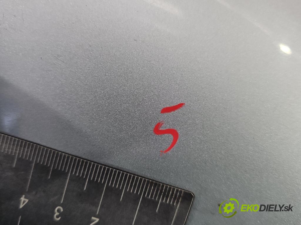 Suzuki Ignis 1.5 16v 99 hp manual 73 kW 1490 cm3 5- blatnik přední pravý (Ostatné)