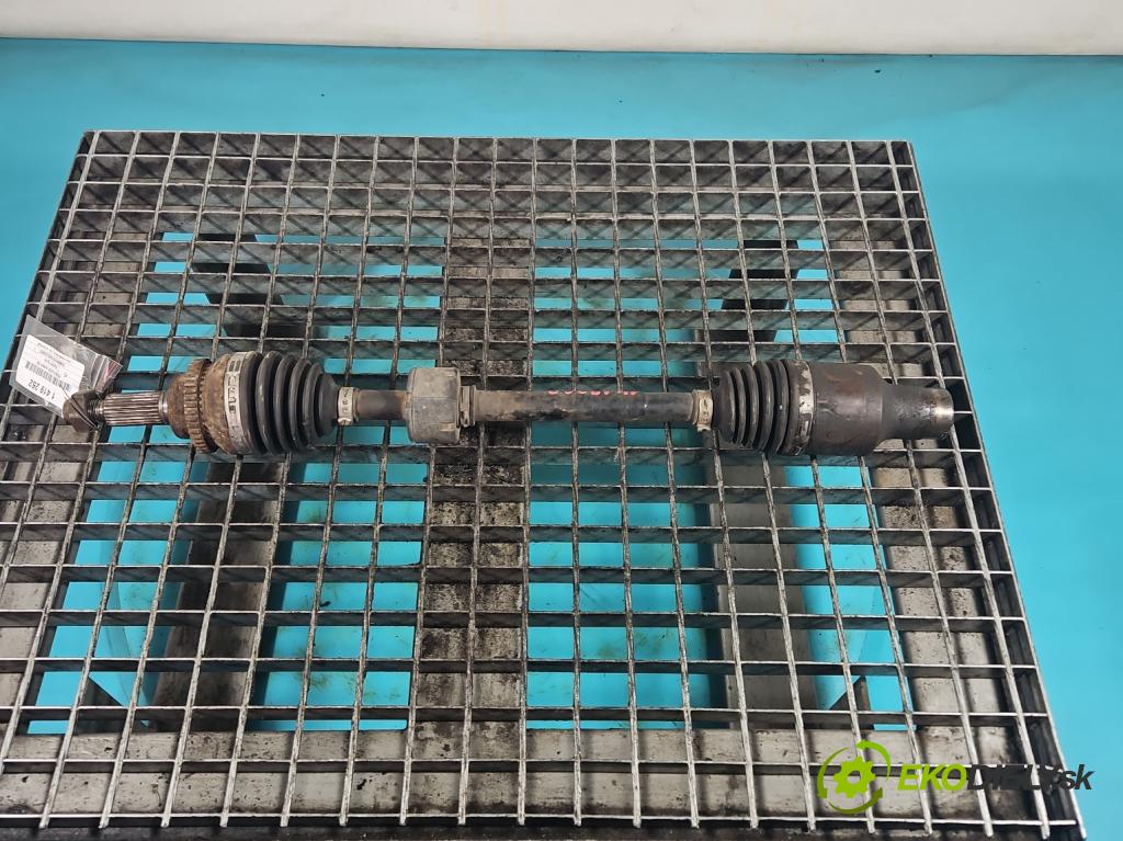 Suzuki Ignis 1.5 16v 99 HP manual 73 kW 1490 cm3 5- poloos predné pravé 