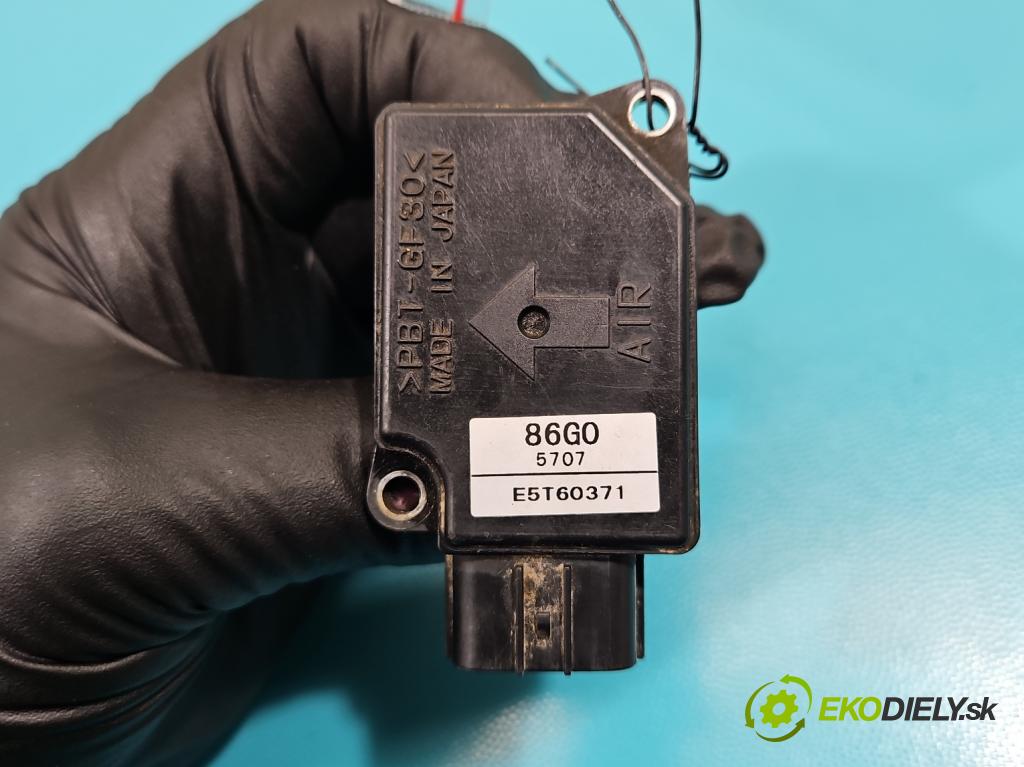 Suzuki Ignis 1.5 16v 99 HP manual 73 kW 1490 cm3 5- průtokoměr: 86G05707 (Váhy vzduchu)