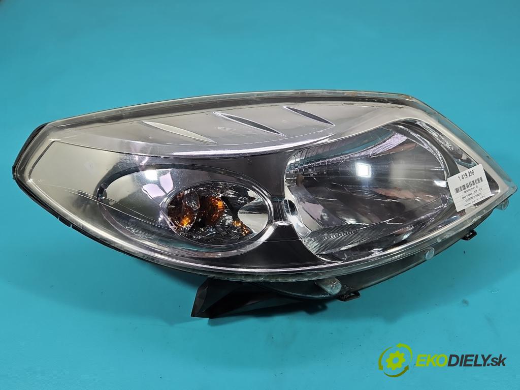 Dacia Sandero I 2008-2012 1.4 8V 75 HP manual 55 kW 1390 cm3 5- Reflektor: pravý  (Pravé)