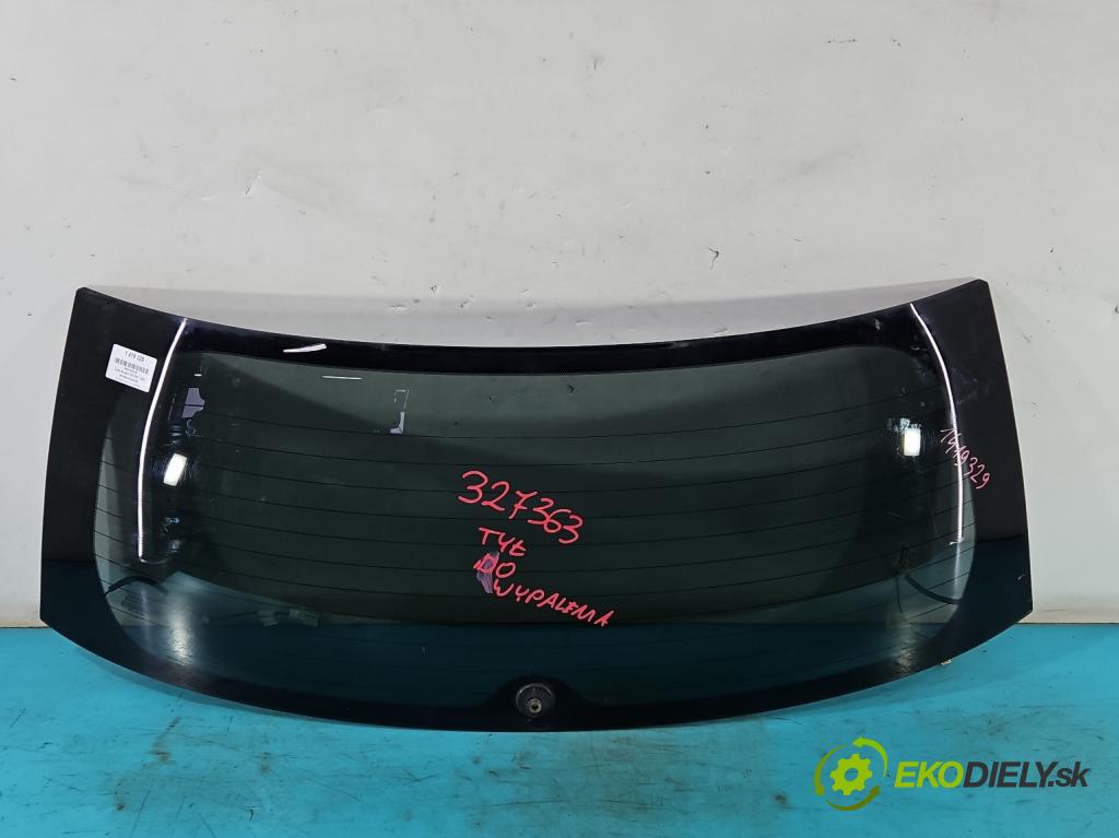 Toyota Avensis II T25 2003-2008 2.2 d-cat 177 hp manual 130 kW 2231 cm3 5- sklo zadní  (Okna zadní)