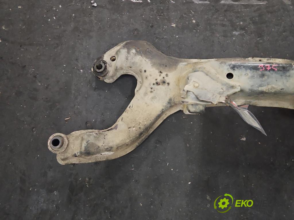 Nissan Primera P11 1996-2002 2.0 16V 131 HP manual 96 kW 1998 cm3 4- výstuha motora