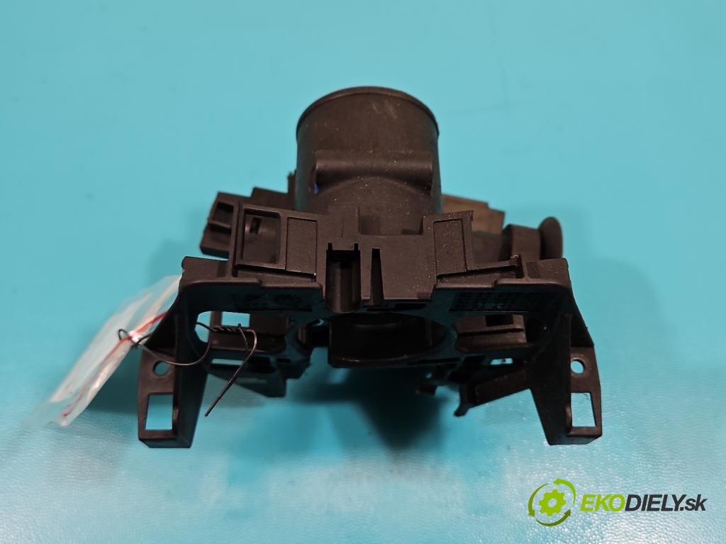 Opel Meriva A 2002-2010 1.7 dti 75 HP manual 55 kW 1686 cm3 5- Spínačka  (Spínacie skrinky a kľúče)