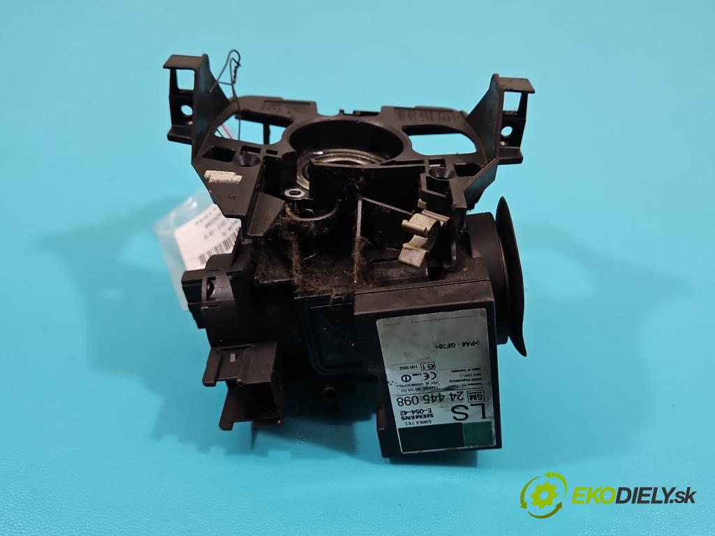 Opel Meriva A 2002-2010 1.7 dti 75 HP manual 55 kW 1686 cm3 5- Spínačka  (Spínacie skrinky a kľúče)