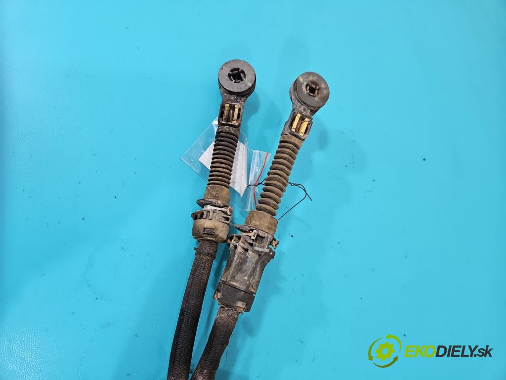 Citroen Xsara Picasso 1,8.0 16V 116 HP manual 85 kW 1749 cm3 5- Páka: Změny: stupeň,rýchlosť  (Rýchlostná páka (kulisa))