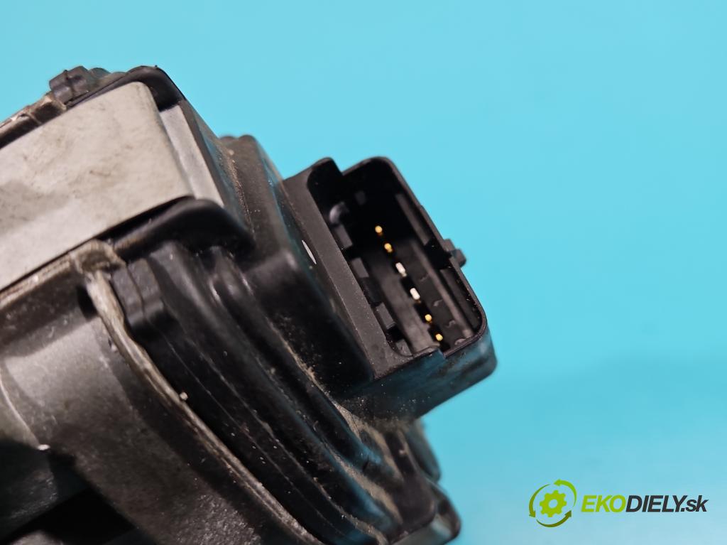 Citroen C4 I 2004-2011 1.4 16V 88 HP manual 65 kW 1360 cm3 5- klapka 9647925480 (Škrtiace klapky)