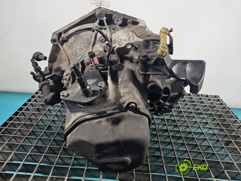 Citroen C4 I 2004-2011 1.4 16V 88 HP manual 65 kW 1360 cm3 5- prevodovka stupeň,rýchlosť manual 20CQ15